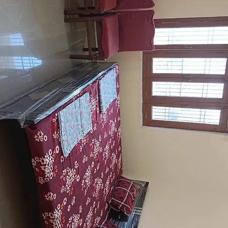 Hare Krishna Homestay Ayodhya Exterior photo